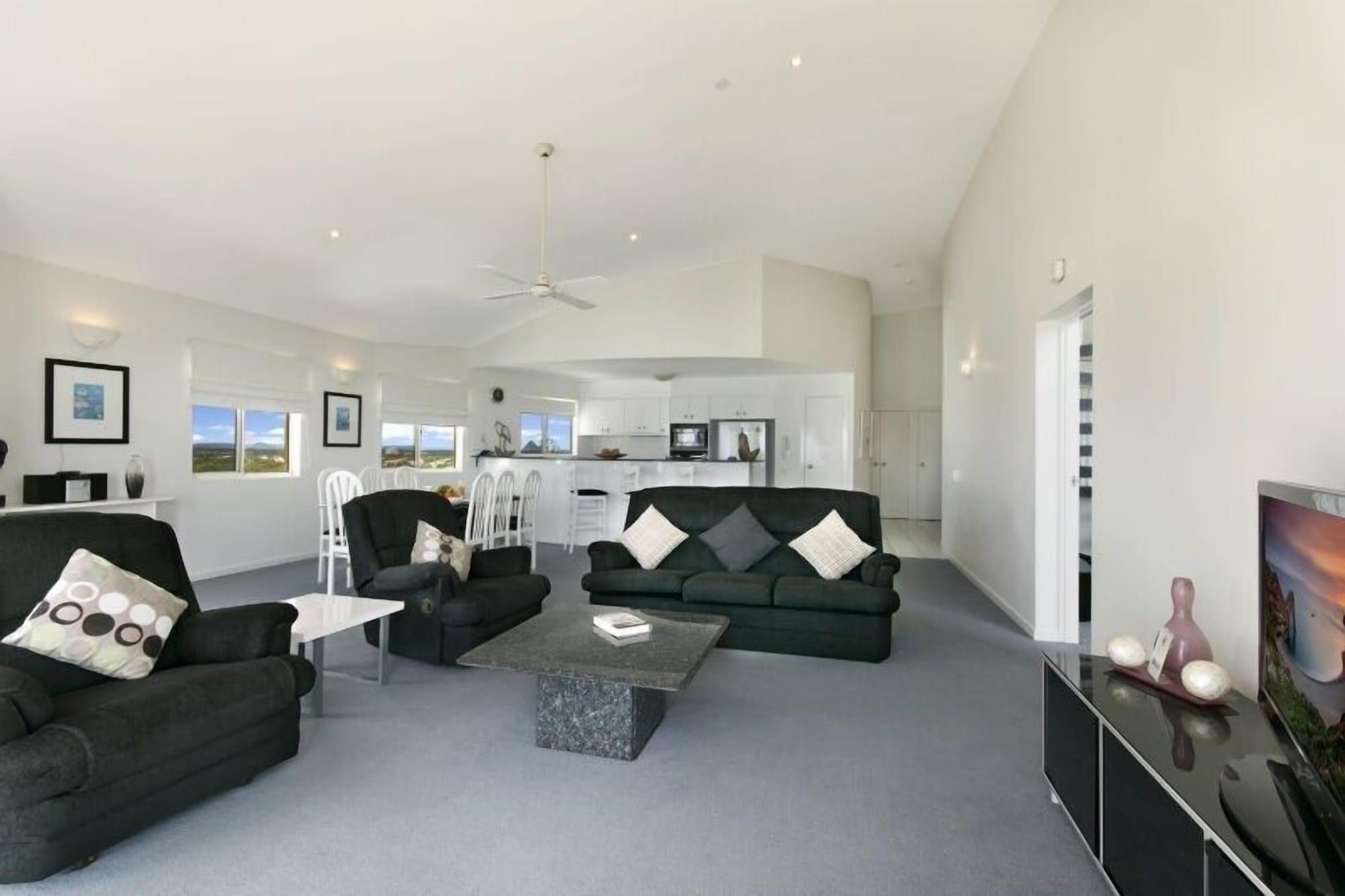 Riviere On Golden Beach Caloundra Extérieur photo