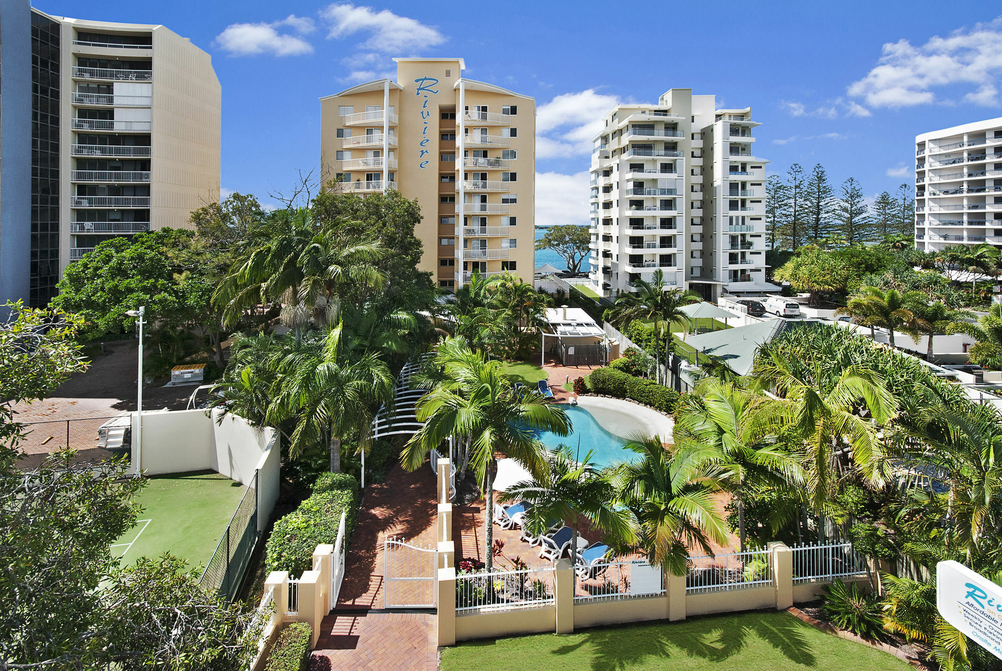 Riviere On Golden Beach Caloundra Extérieur photo