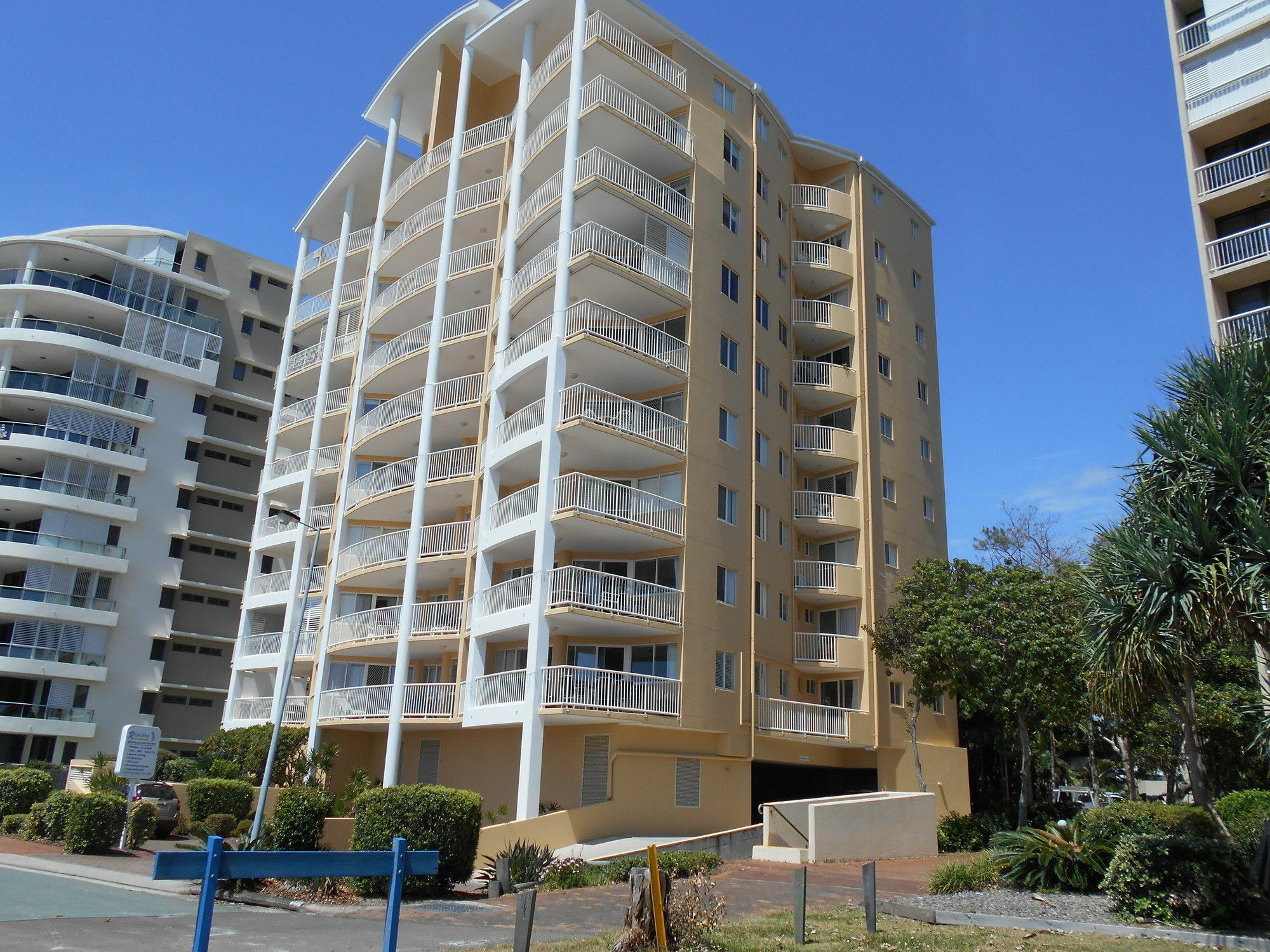 Riviere On Golden Beach Caloundra Extérieur photo